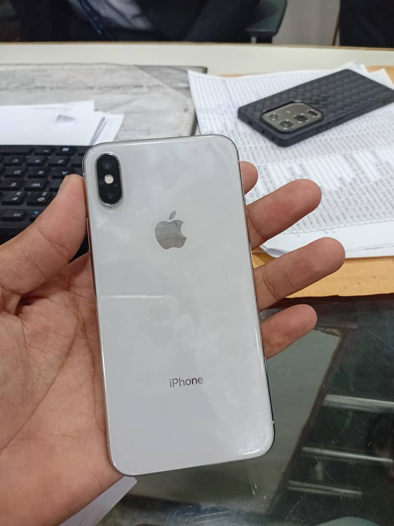 Apple iPhone X 2