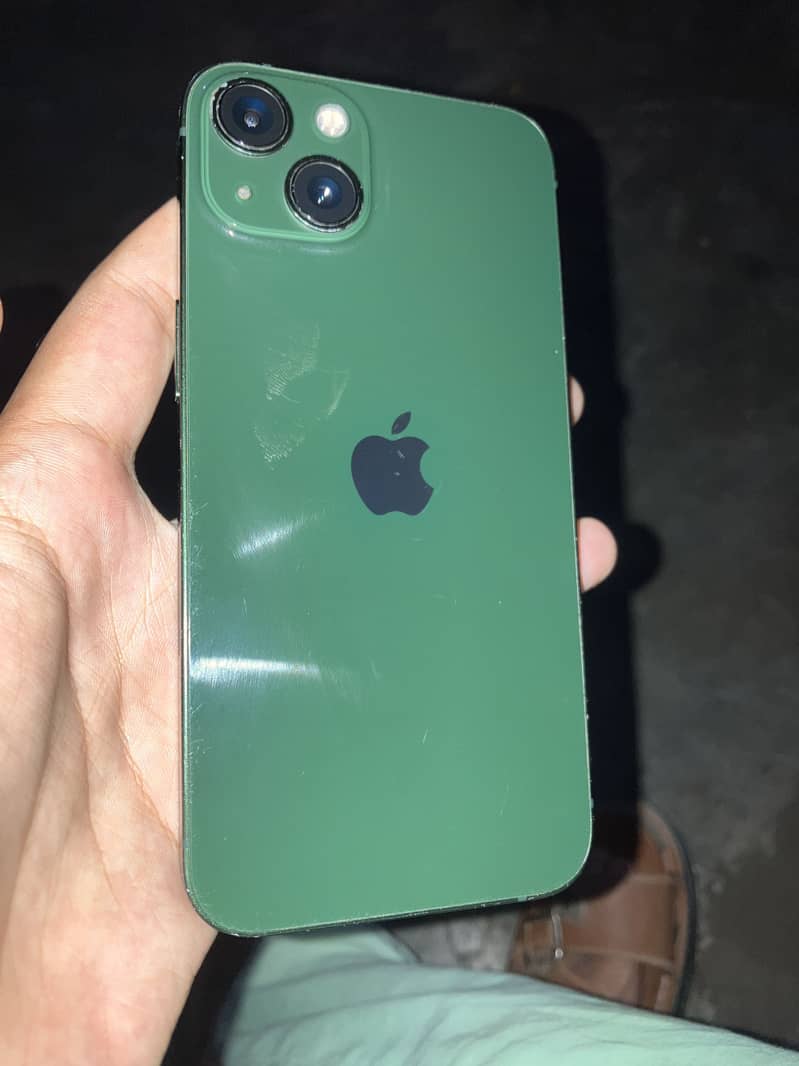 Apple iPhone 13 0