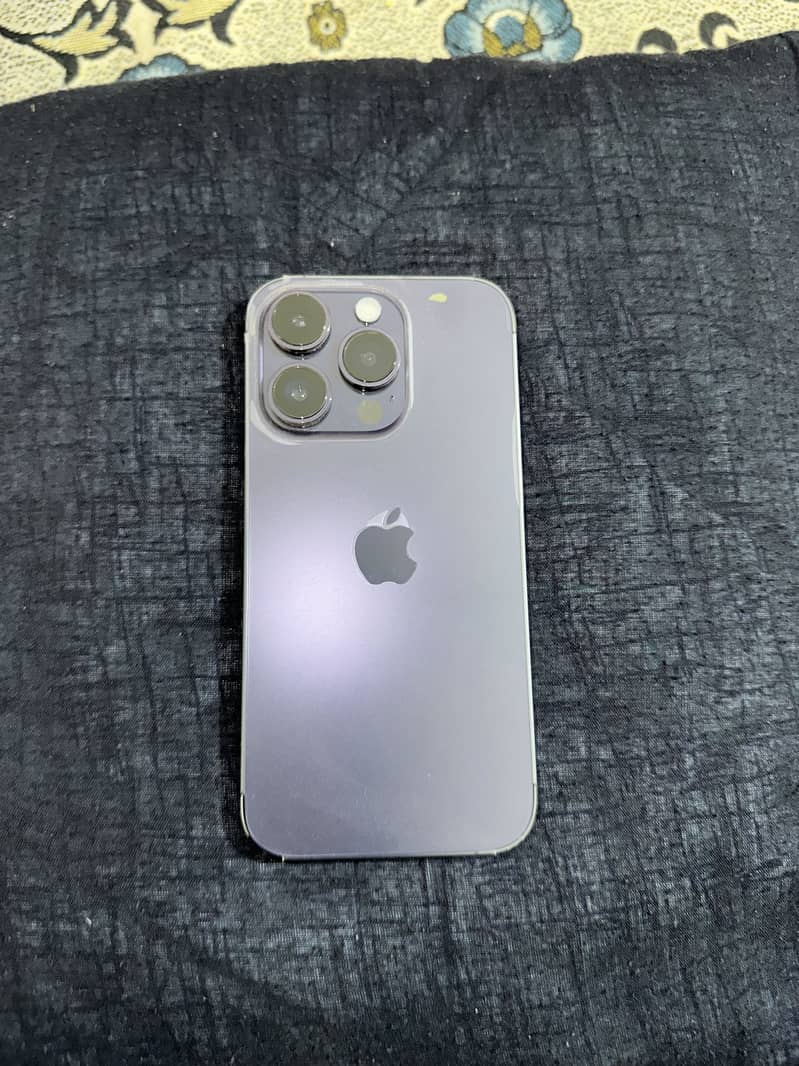 Apple iPhone 14 Pro 0