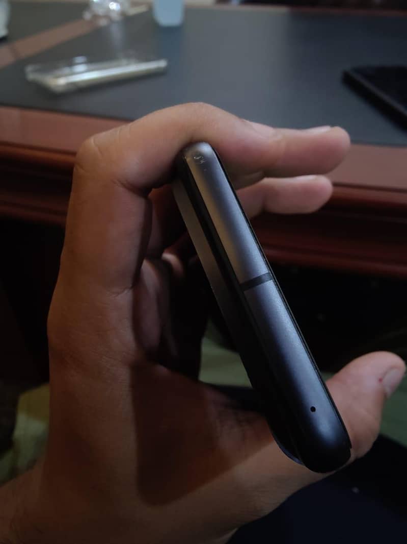 Google Pixel 8 3
