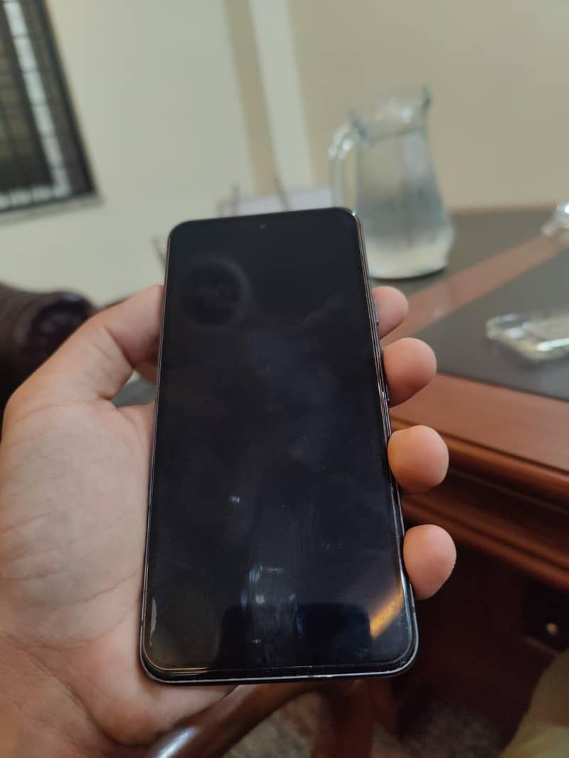 Google Pixel 8 6