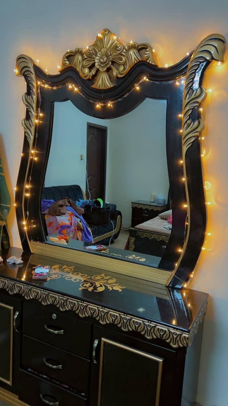 Black bed set 0