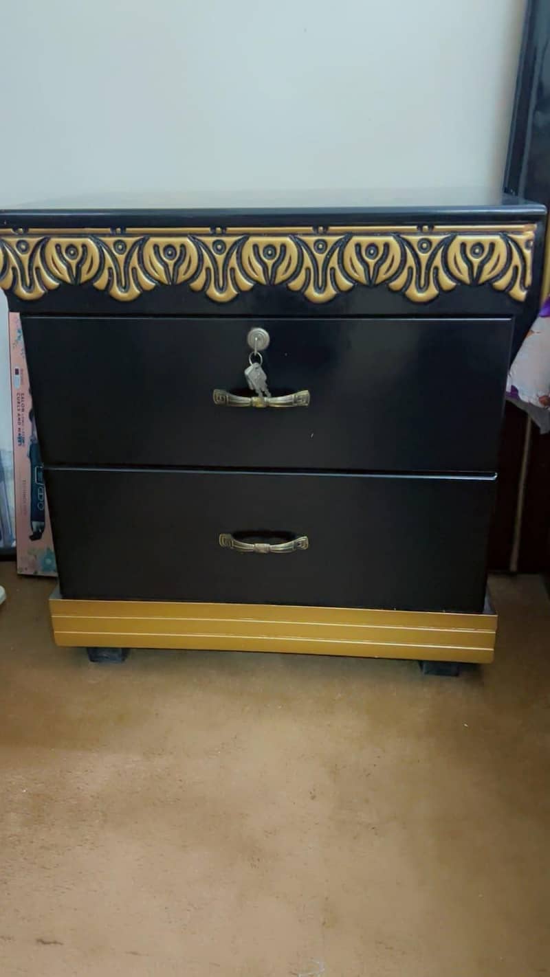 Black bed set 3