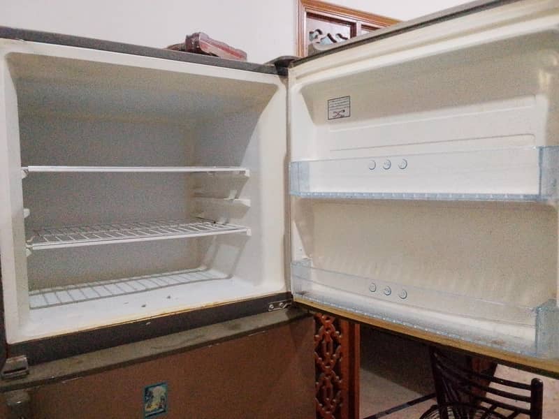 Refrigerator 1