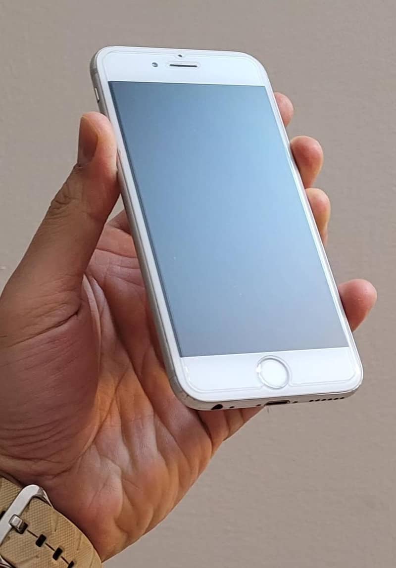 Apple iPhone 6 1