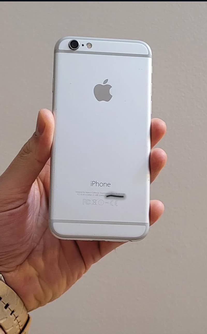 Apple iPhone 6 6