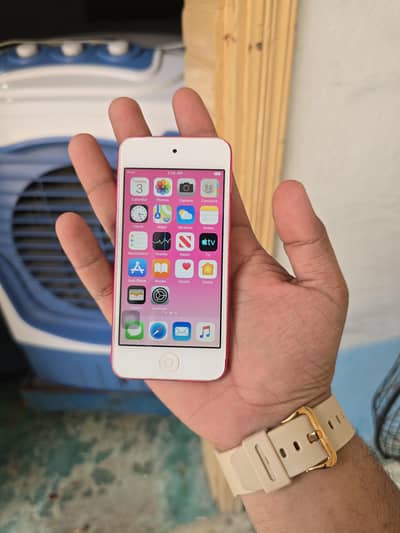 Apple ipod touch 6th generation 32gb Good working
