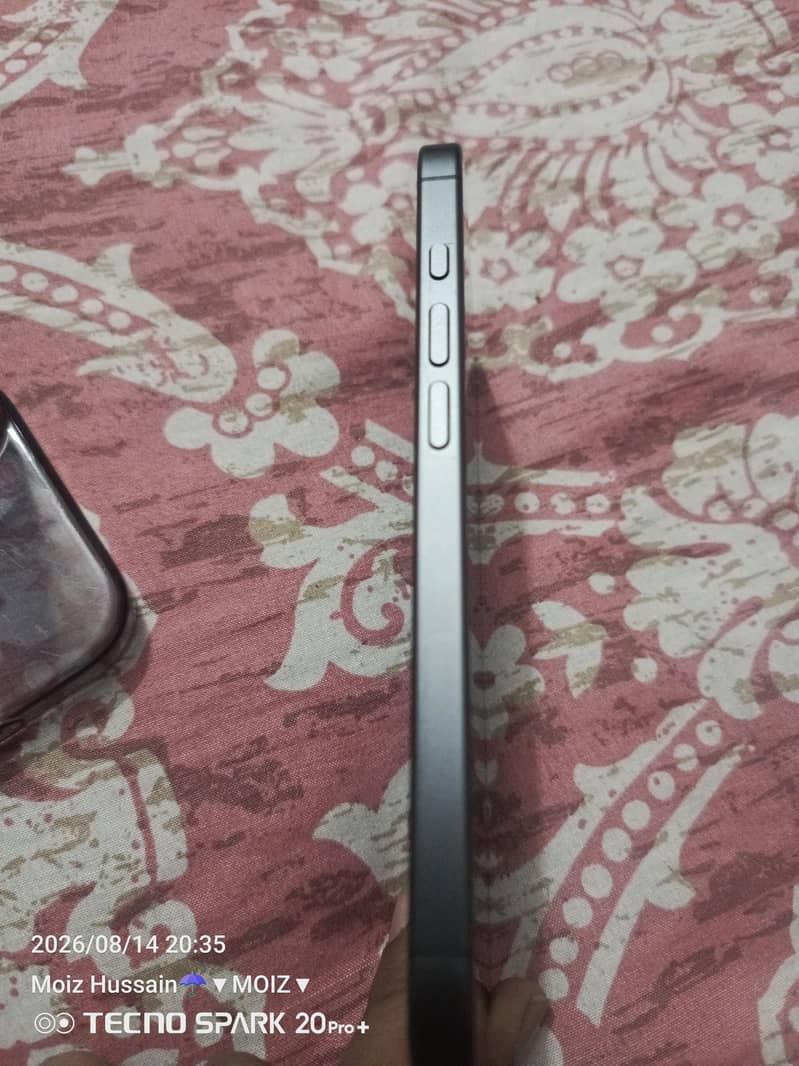 Apple iPhone 17 2