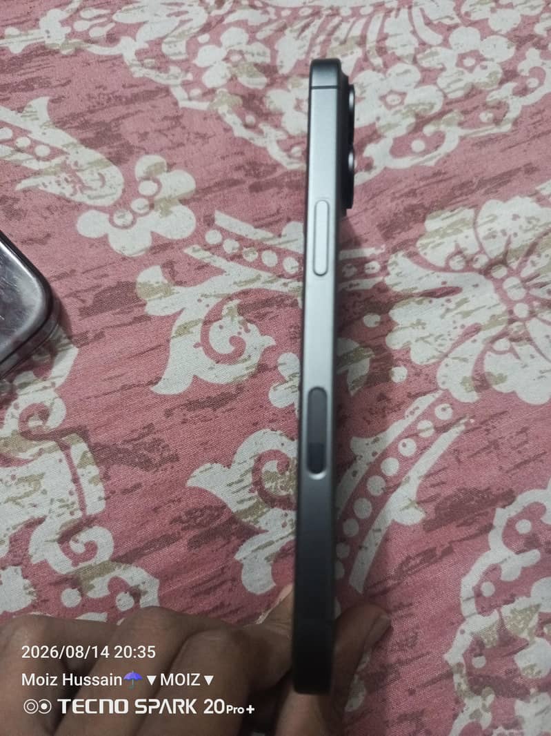Apple iPhone 17 3