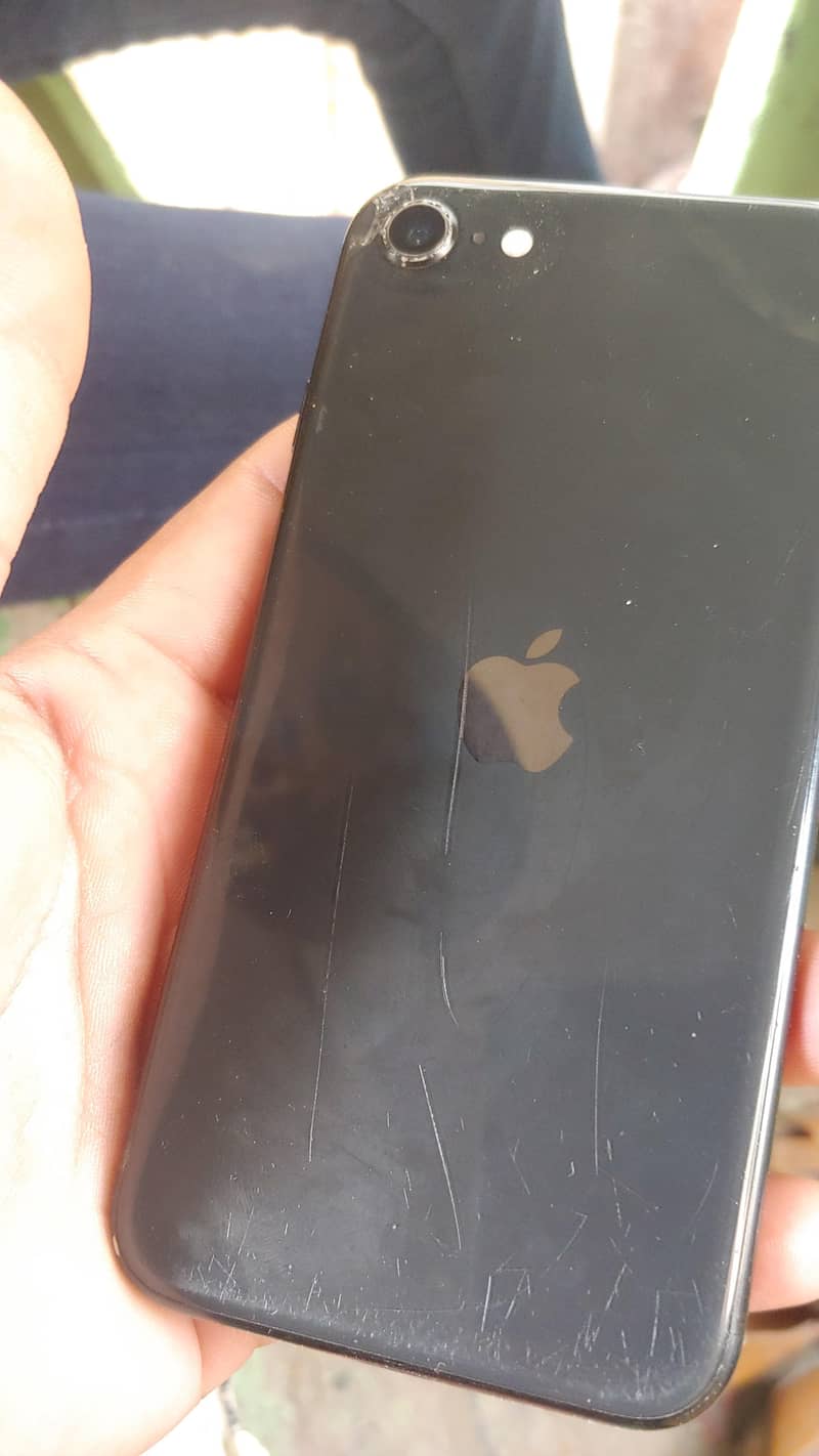 Apple iPhone SE 4