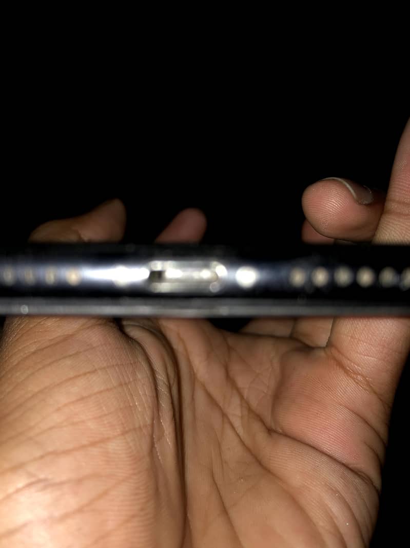 Apple iPhone 7 3