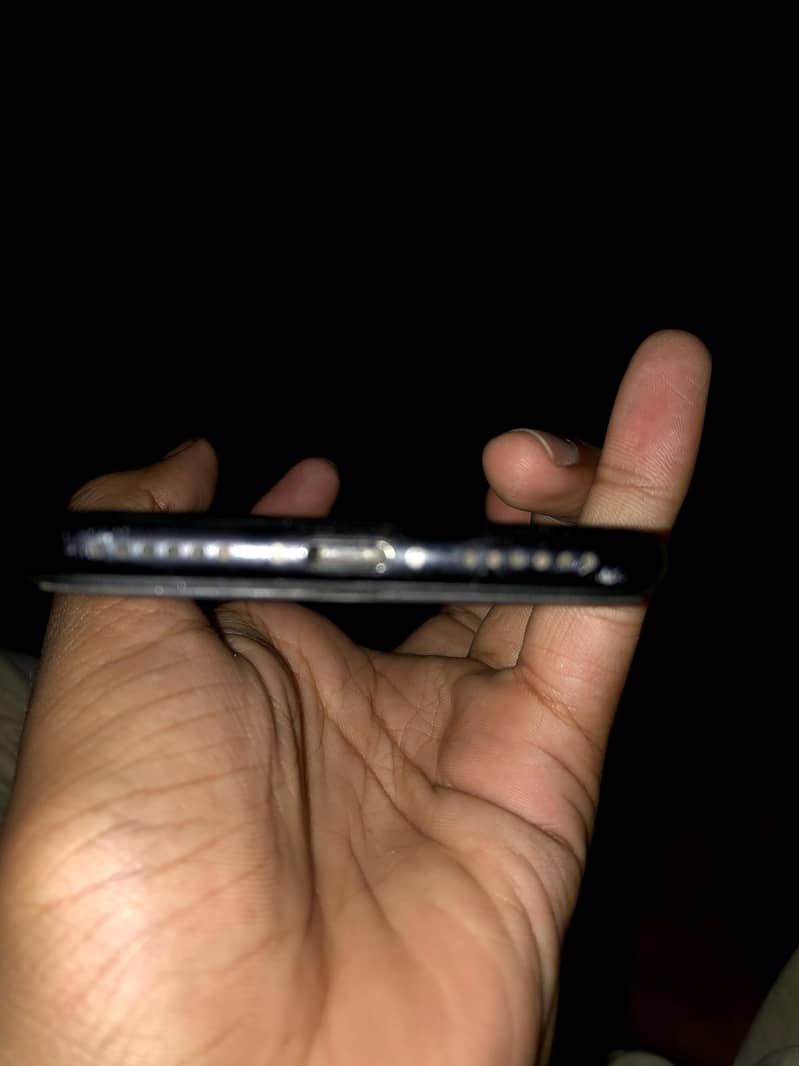 Apple iPhone 7 4