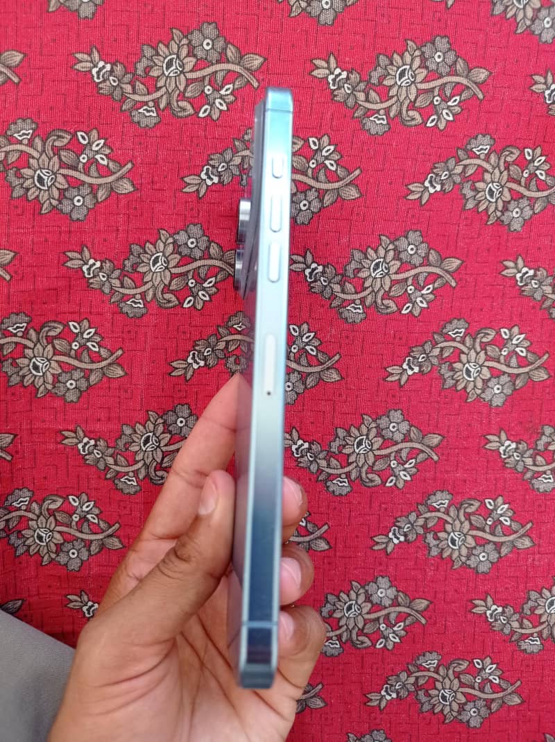 Apple iPhone 17 Pro 1