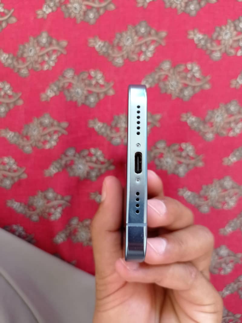 Apple iPhone 17 Pro 4
