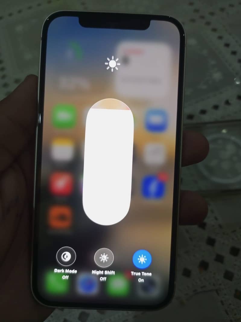 Iphone 12 3