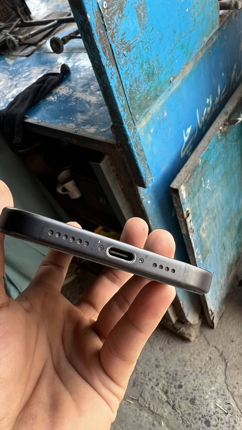 Apple iPhone 15 plus 5