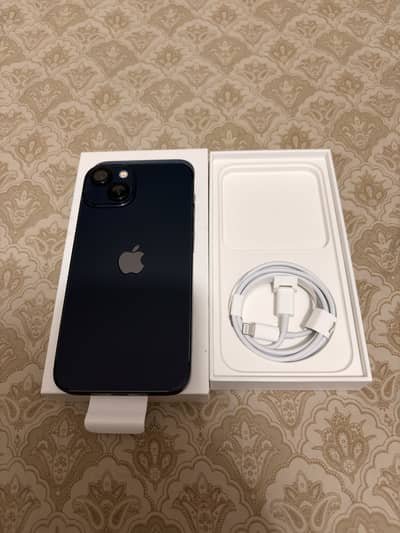 Apple iPhone 13