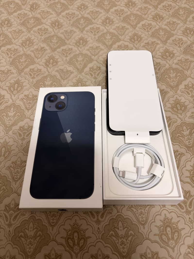 Apple iPhone 13 1