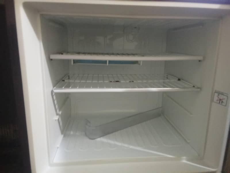 Dawlance Fridge 6