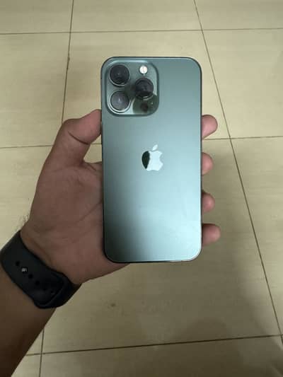 Apple iPhone 13 Pro