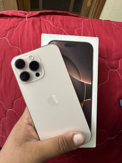 Apple iPhone 16 Pro Max