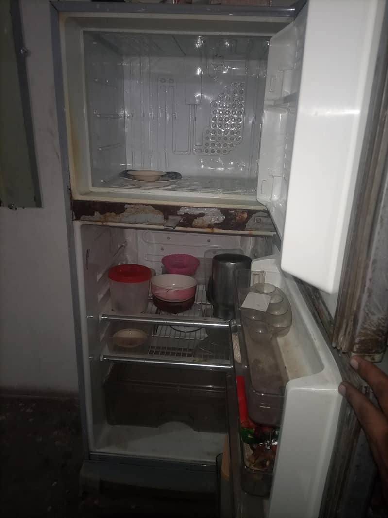 Dawlance Refrigerator 2