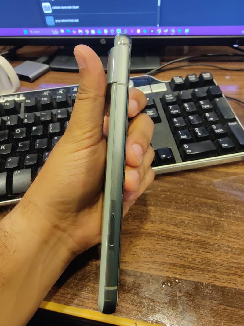 Google Pixel 8 2
