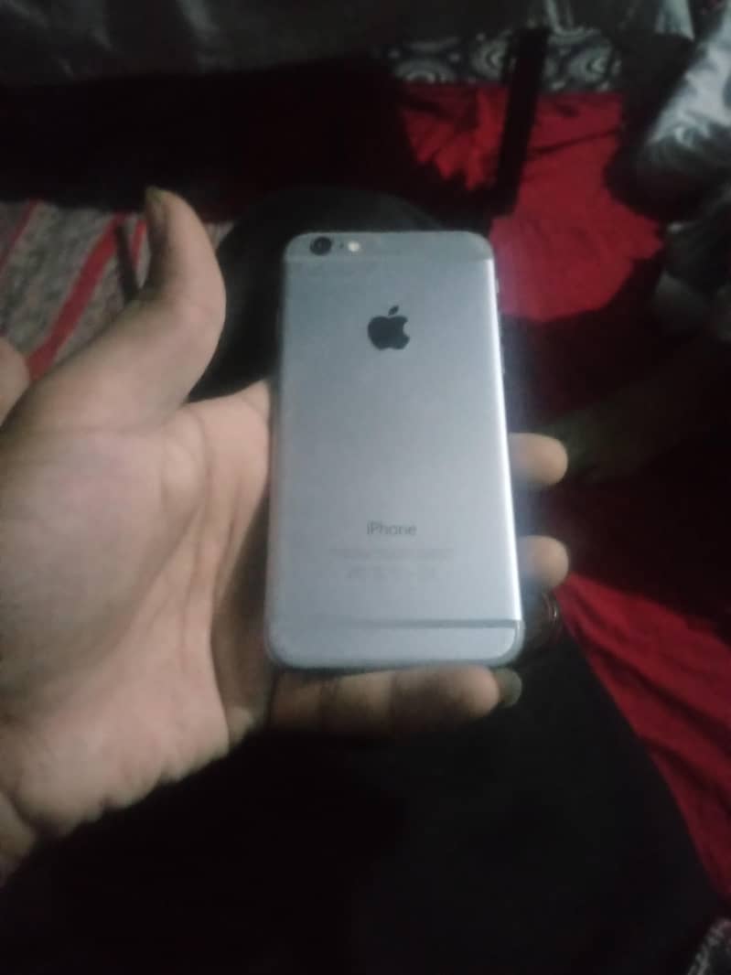 Apple iPhone 6 3