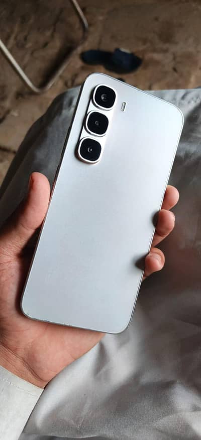 Infinix Hot 60 Pro