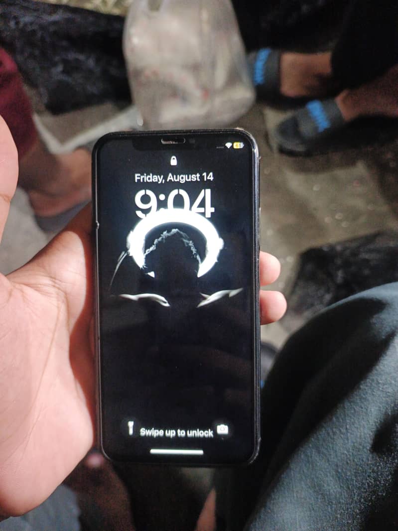 Apple iPhone X 3