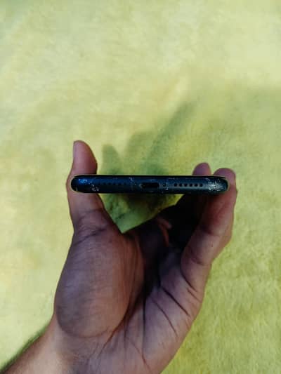 Apple iPhone 11. Non Pta