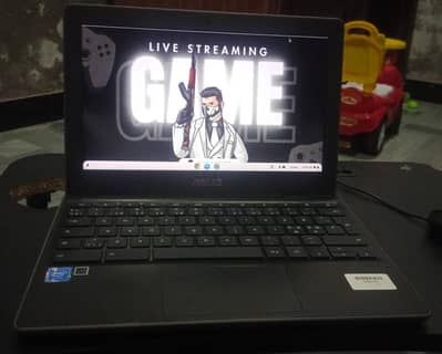 Asus Chromebook C204E - Intel Celeron Processor - 4GB Ram - 32GB Stora