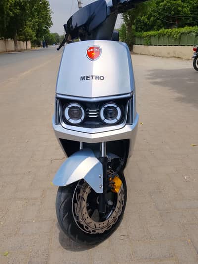 METRO M6 EMPOWER