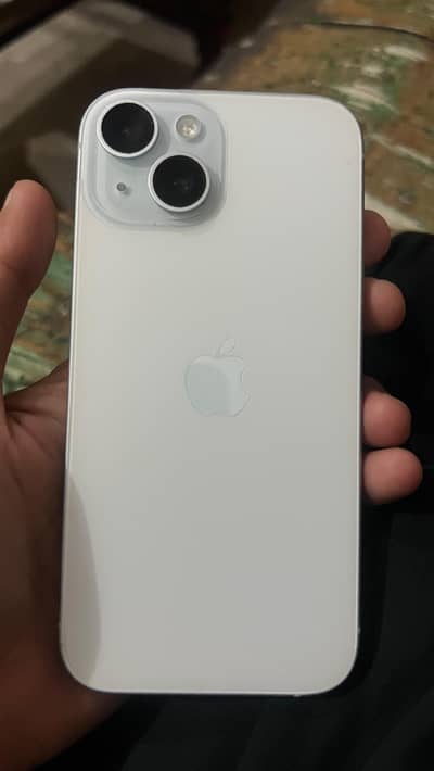 Apple iPhone 15