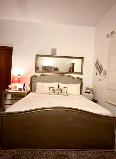Solid Sheesham double bed