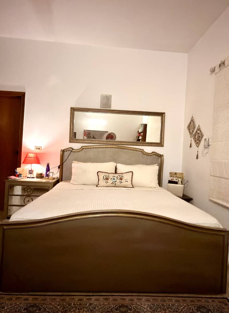 Solid Sheesham double bed 0