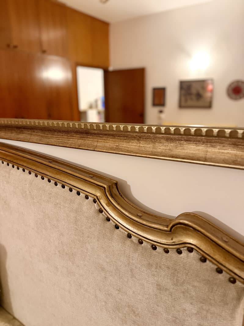 Solid Sheesham double bed 3