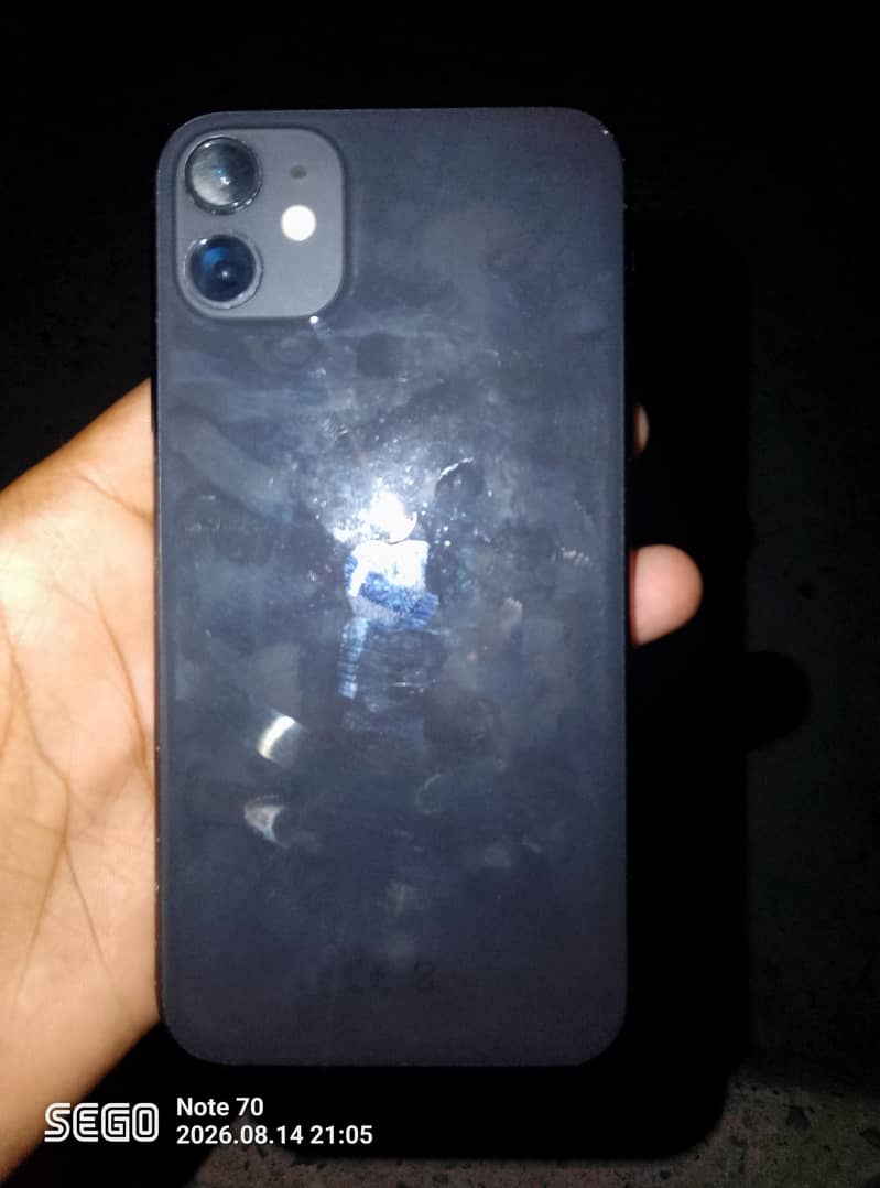 Apple iPhone 11 3