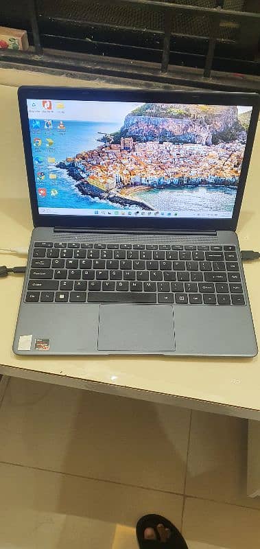 laptop like brand new
