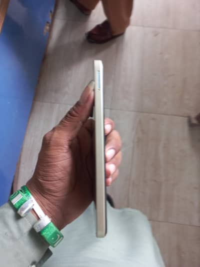 Realme C33