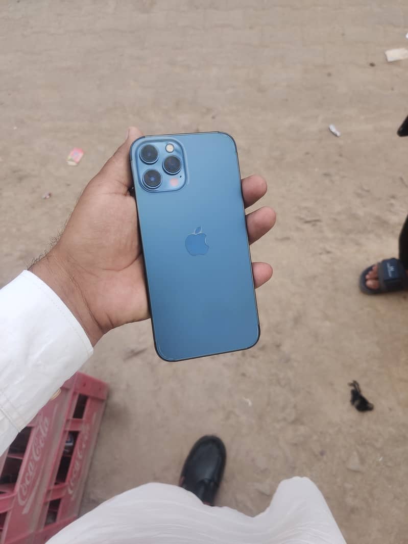 Apple iPhone 12 Pro Max 2