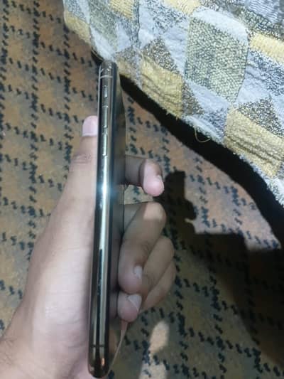 iPhone XS 03176870176