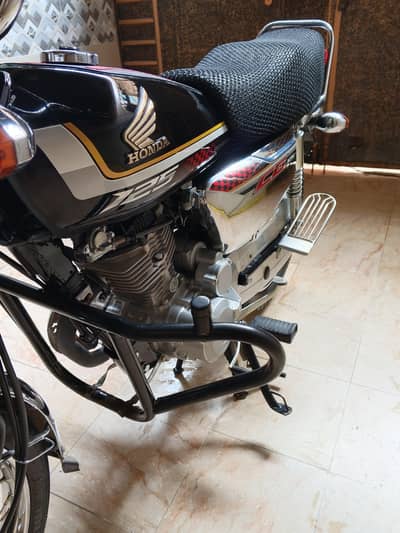 Honda CG125S