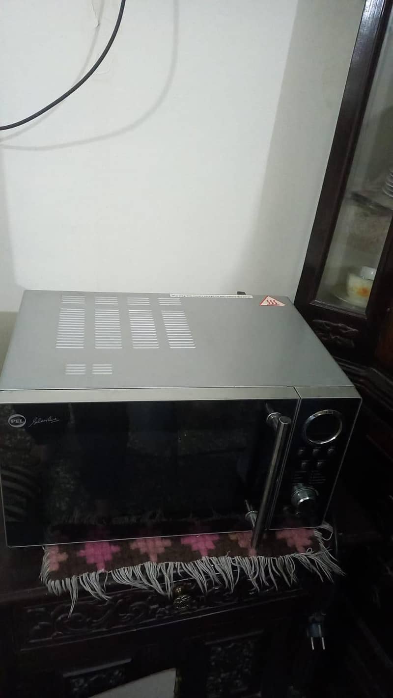 microwave oven 1