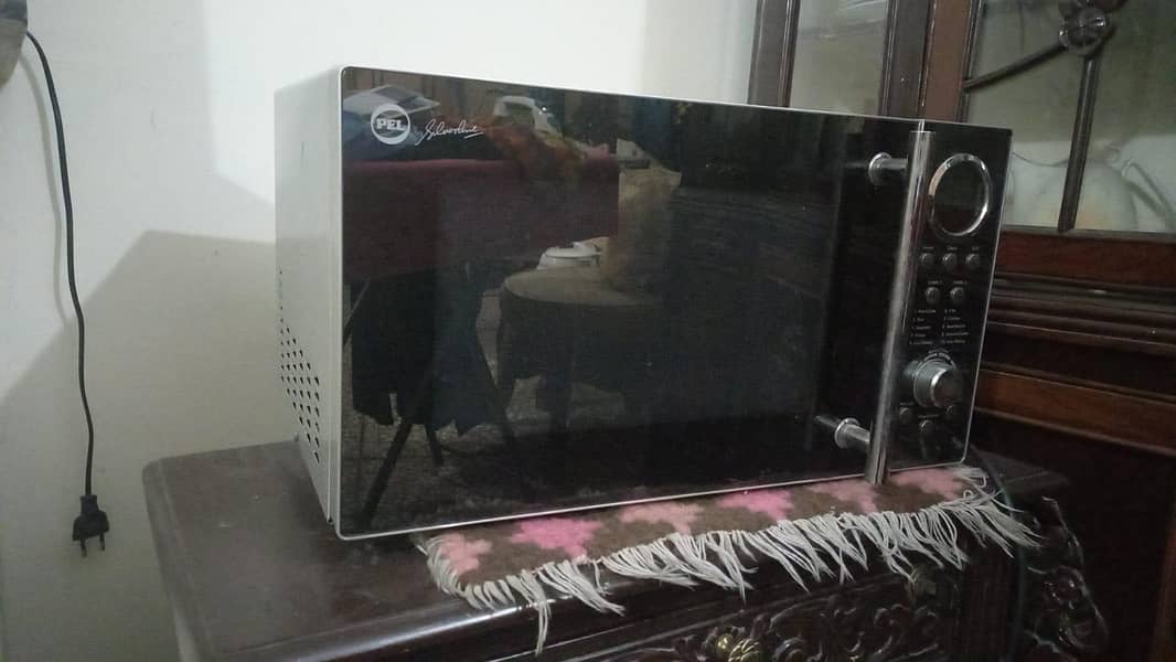 microwave oven 2