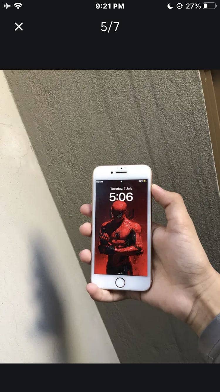 Apple iPhone 8 4