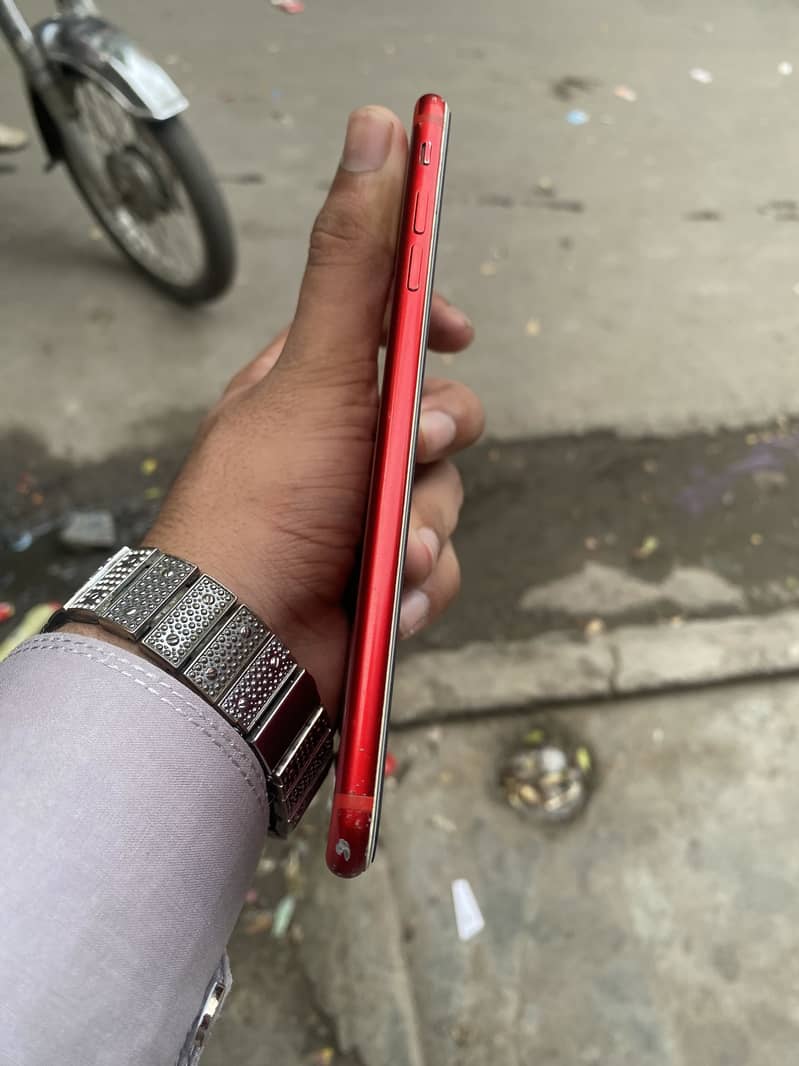 Apple iPhone 7 Plus 6