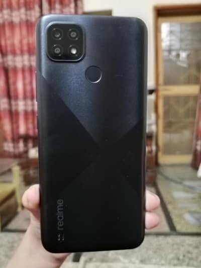 Realme C21