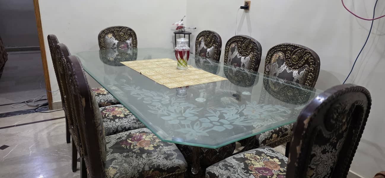 Dining table with chairs 1