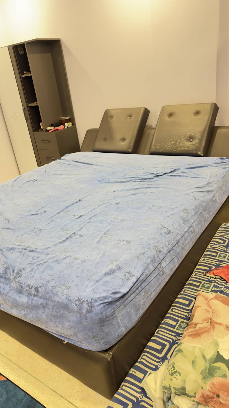 Master bed 5